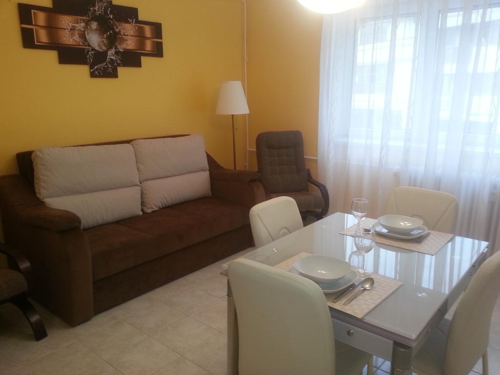 Szinva Apartman Miskolc Eksteriør billede